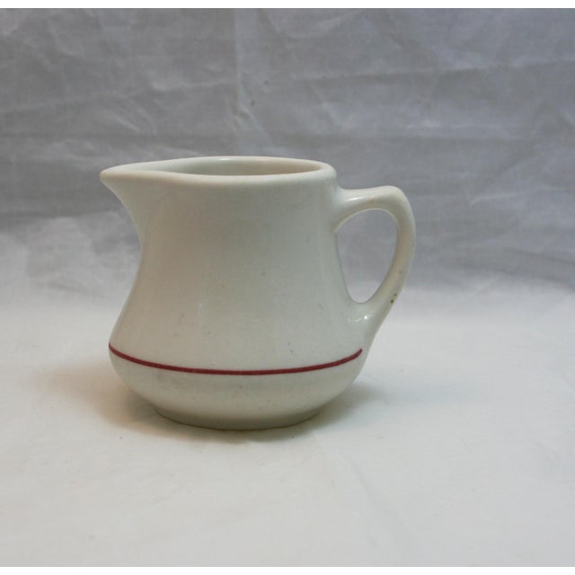 Traditional Mid Century Homer Laughlin Ceramic Small Classic Red Line Off White Creamer For Sale - Image 3 of 8