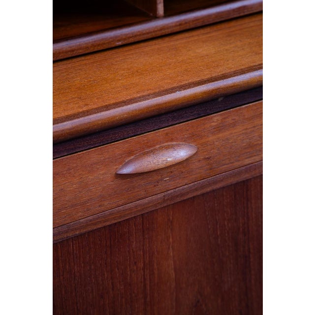 Brown Mid Century Danish Modern Secretary Desk Bureau Denmark Vintage Drawers Vanity For Sale - Image 8 of 12