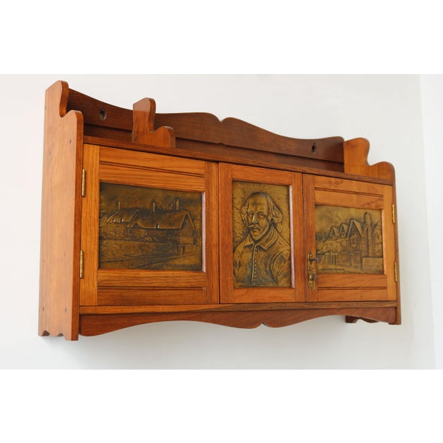 English Arts and Crafts Wall Cabinet in Brass and Oak, 1910 For Sale - Image 9 of 11