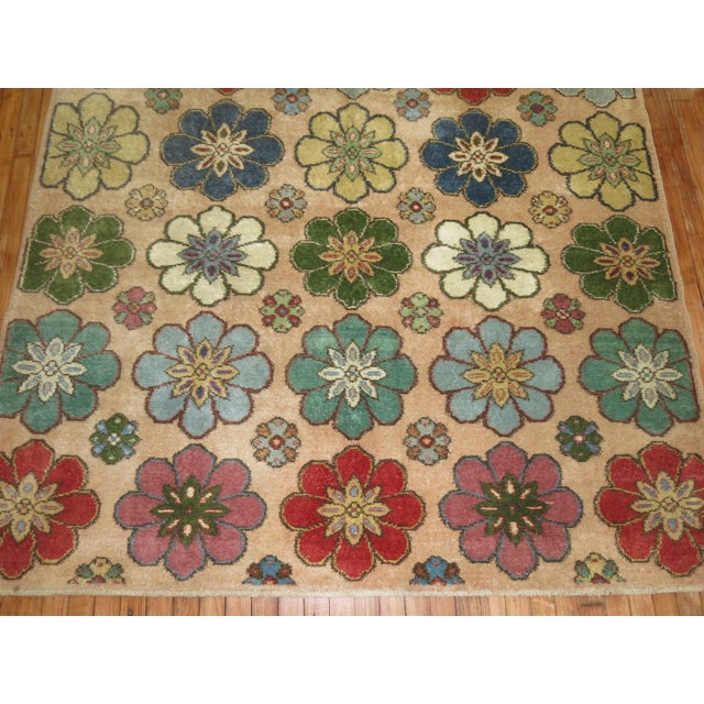 Vintage Turkish deco rug from the mid-20th century. Measures: 5'11'' x 10'5''.