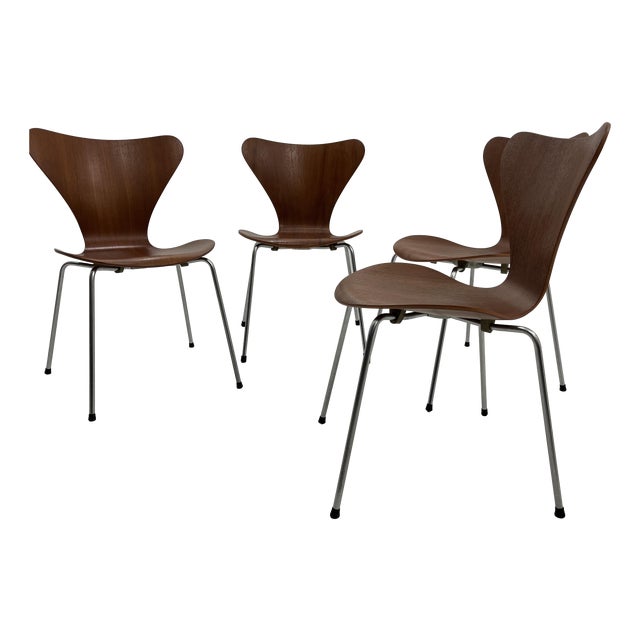 Model 3107 Chairs in Teak by Arne Jacobsen for Fritz Hansen, 1960s, Set of 4 For Sale