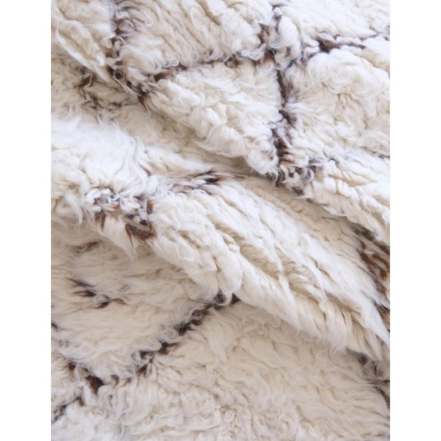 1980s Beni Ourain Moroccan Rug - 11.8 X 6.2 Ft For Sale In Cleveland - Image 6 of 9