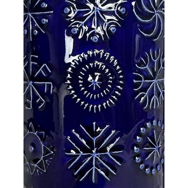 Vintage Portmeirion Totem Coffee Service in Deep Blue Ceramic by Susan Williams-Ellis, 1966, Set of 15 For Sale - Image 9 of 18