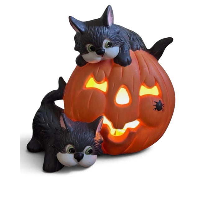 • Brand: House of Lloyd (Christmas Around the World line) • Item Name: "Scaredy Cats" Jack-O'-Lantern • Era: Late 1980s /...