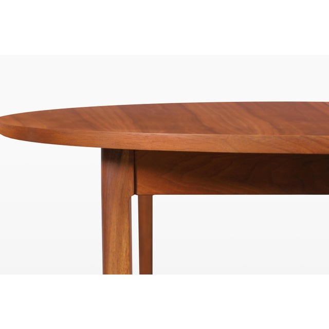 Mid-Century Extendable Round Walnut Dining Table by Kipp Stewart for Drexel For Sale In Los Angeles - Image 6 of 15