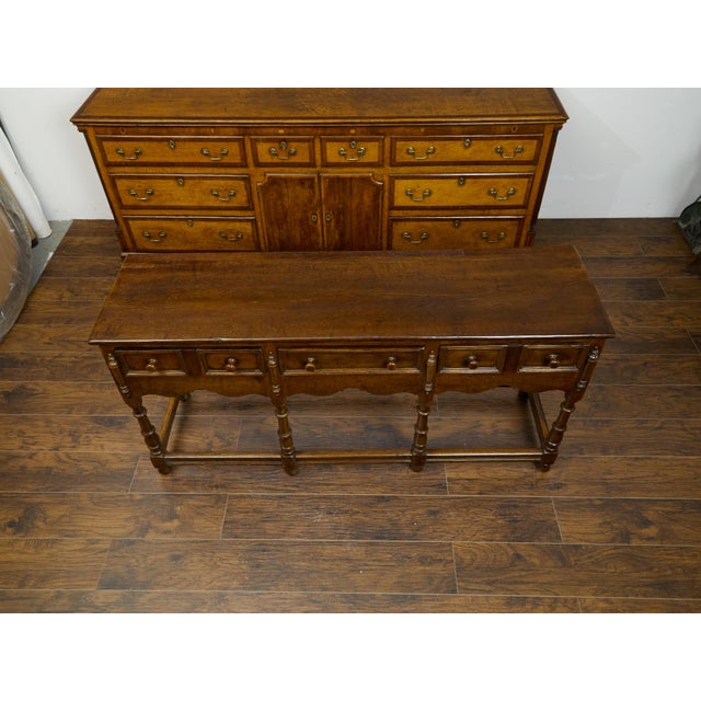 English 1860s Oak Dresser Base with Drawers, Scalloped Apron and Turned Legs For Sale - Image 4 of 9