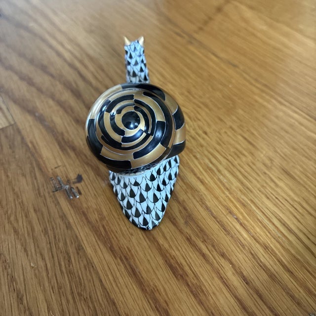 Herend Vintage MCM Herend Black Fishnet Baby Snail Figurine For Sale - Image 4 of 4