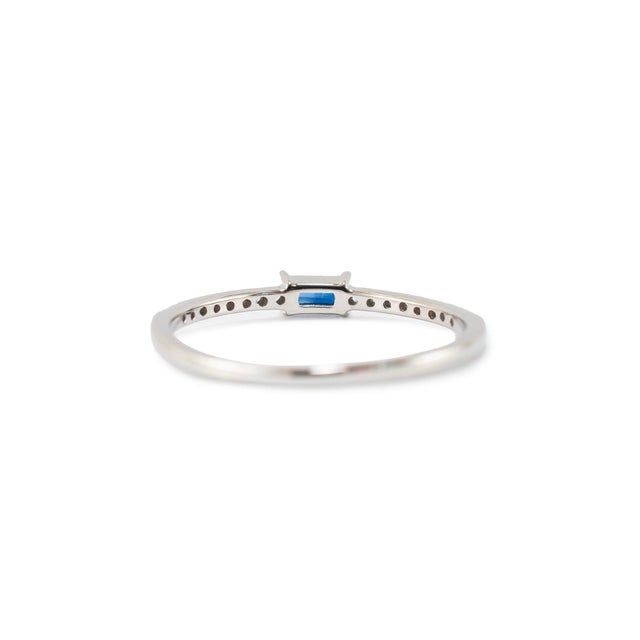 14k White Gold 0.19 CTW Baguette Sapphire Pave Diamond Stacking Band Ring, Size 7 For Sale In Houston - Image 6 of 8