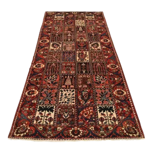 Bakhtiari Rug 5'3'' X 9'11'' Multicolor Wool Semi-Antique Hand-Knotted Carpet