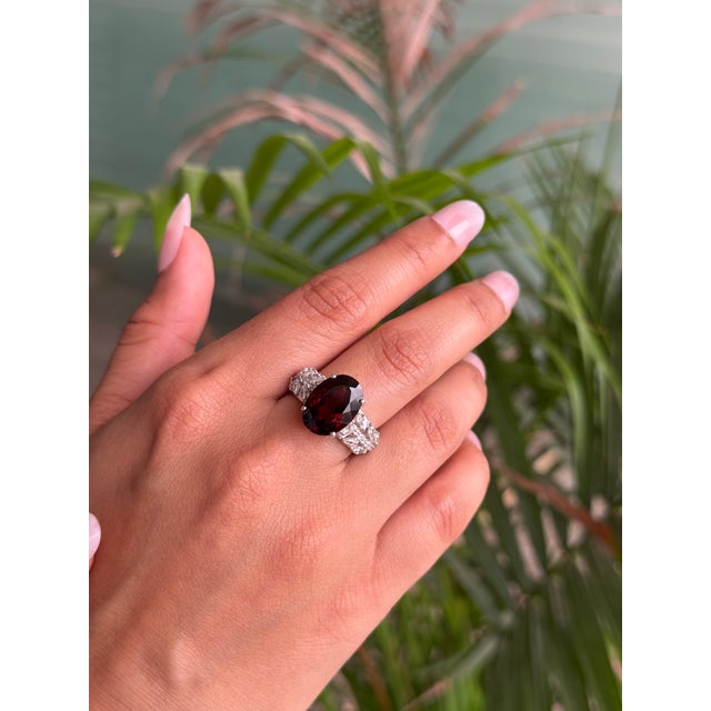 Edwardian Inspired Garnet & Zircon Solitaire Ring in 925 Silver Size - 7.5 For Sale - Image 6 of 13