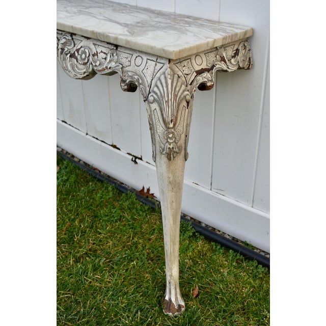 1950s Carved Walnut Console Table Vintage Venetian White Marble Top Louis XV Style 50s For Sale - Image 5 of 12