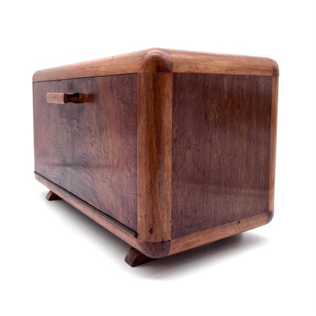 1930s Art Deco Bread Box in Handcrafted Walnut, 1930s For Sale - Image 5 of 18