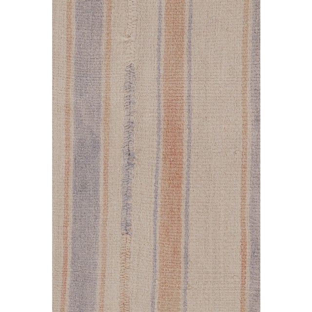 Rug & Kilim’s Contemporary Flatweave Runner With Subtle Linear Stripes For Sale In New York - Image 6 of 9