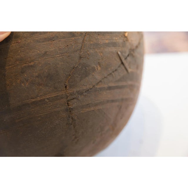Early 20th Century Antique African Hand Carved Wooden Bowl For Sale - Image 5 of 5