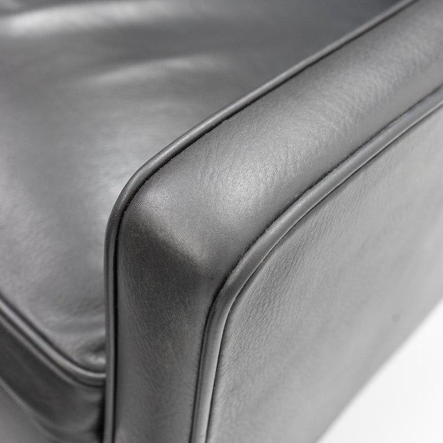 Set of Black Leather Wingchair and Ottoman by Borge Mogensen for Fredericia, 1960s For Sale - Image 15 of 17