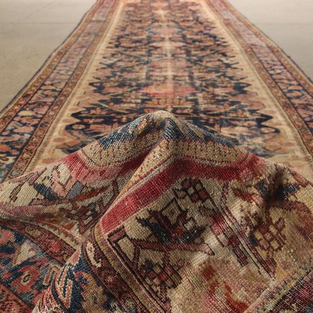 Antique Malayer Rug in Wool For Sale - Image 9 of 11