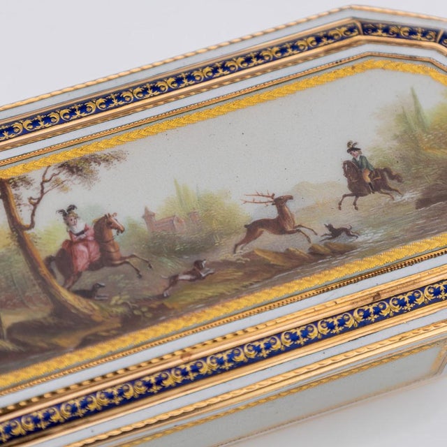 18 Karat Gold and Enamel Snuff Box by Freres Jordan, Hanau, Germany, 1790s For Sale - Image 10 of 18