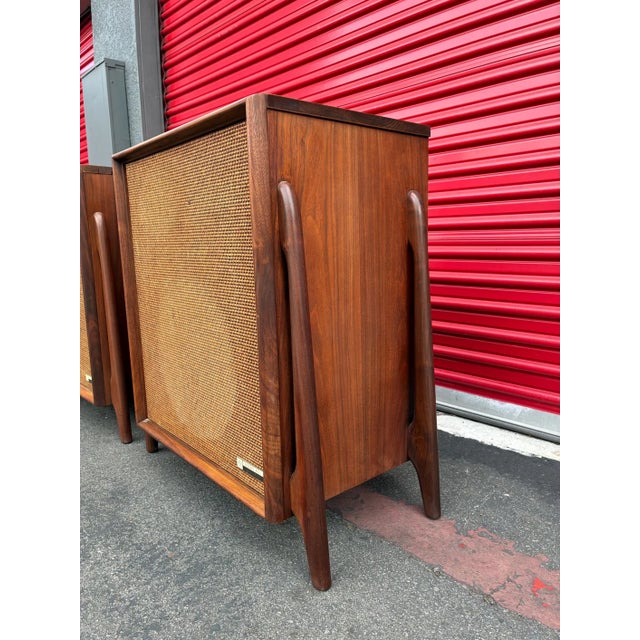 Vintage Mid Century Turntable Console/Stereo Console by Packard Bell For Sale - Image 10 of 12