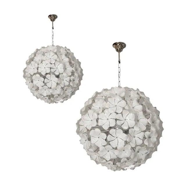 White Lotus Murano Glass Sputnik Chandeliers by Simoeng, Set of 2 For Sale - Image 9 of 9