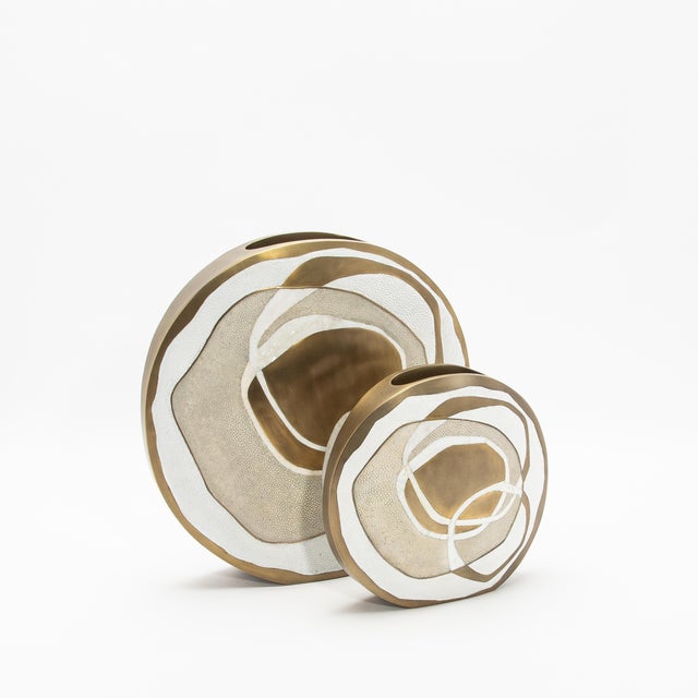 Modern Vase in Shagreen With Mother of Pearl and Brass Details by R&y Augousti For Sale - Image 9 of 10