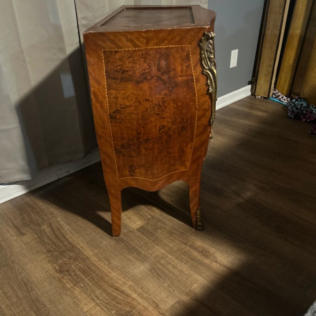 Copper Louis XV French Style 19th Century Bombe Chest For Sale - Image 8 of 12