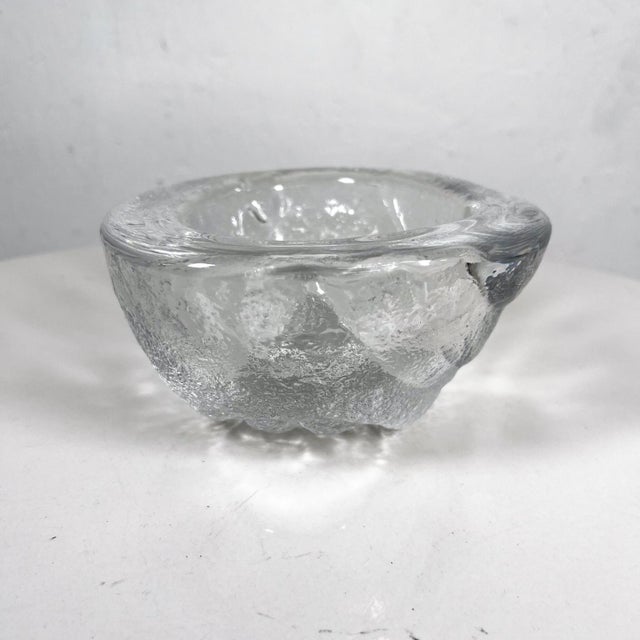 1960s Modern Heavy Art Glass Bowl Thick Rim Textured Ice Block For Sale In San Diego - Image 6 of 11