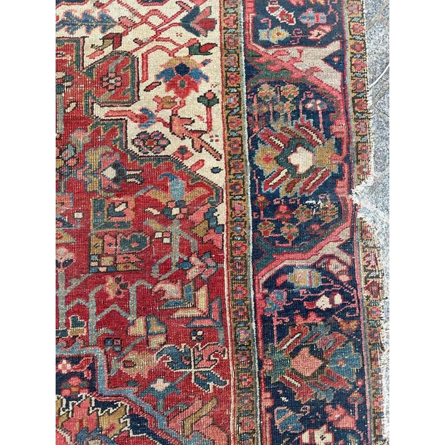 Large Heriz Rug, 1890s For Sale - Image 13 of 18