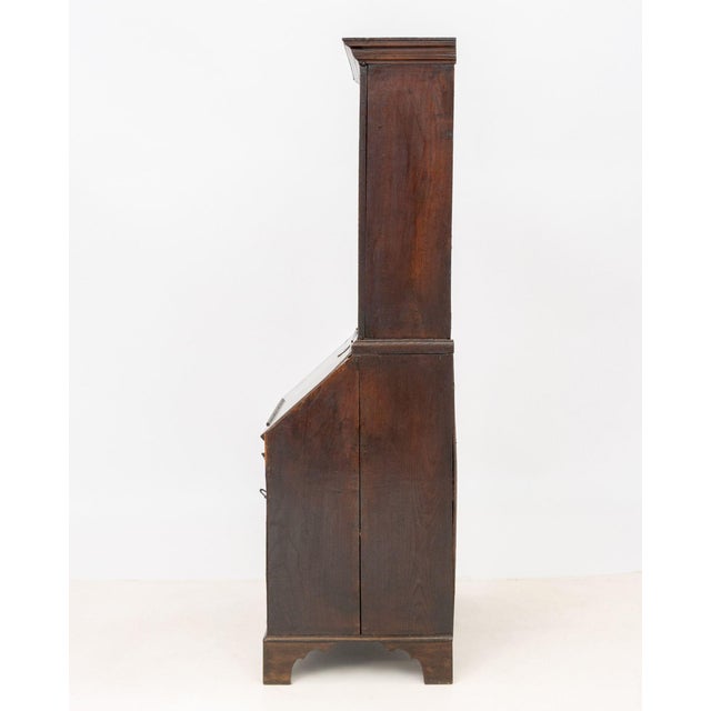 George III Oak Bureau Bookcase, 19th Century For Sale In New York - Image 6 of 9