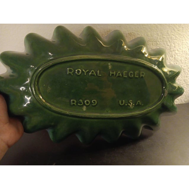 1980s Royal Haeger Variegated Glazed Ruffled Ceramic Oval Bowl For Sale - Image 4 of 6