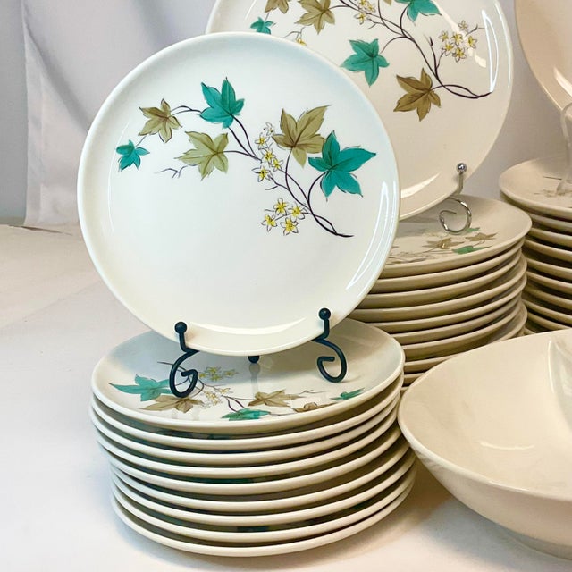 1960s Vintage Arts & Crafts Boho Chic Syracuse Woodbine Dinnerware - Service for 8+ - 53 Pieces For Sale - Image 11 of 13