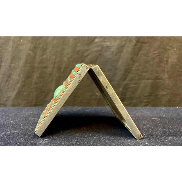 1920s Continental Silver Ladies Make Up Compact For Sale - Image 4 of 11