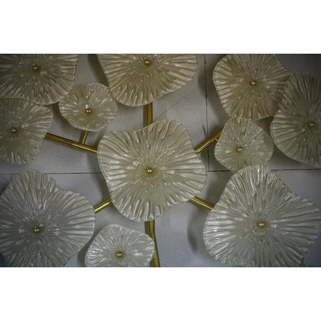 Mid-Century Modern Mid-Century Murano Art Glass and Brass Wall Light For Sale - Image 3 of 9