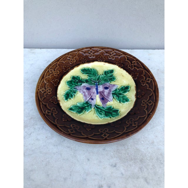 Longchamp 19th Century French Majolica Butterfly Plate Longchamp For Sale - Image 4 of 7