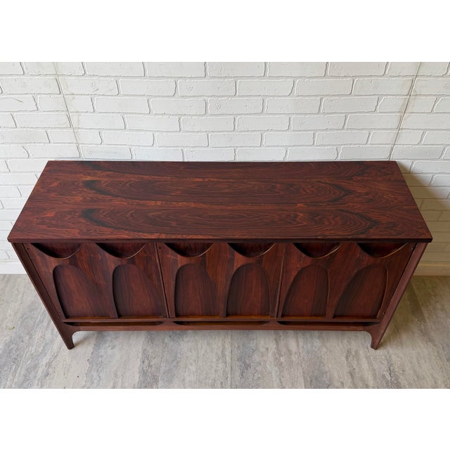 Mid-Century Modern 1960s Broyhill Brasilia Rosewood Credenza MCM For Sale - Image 3 of 10