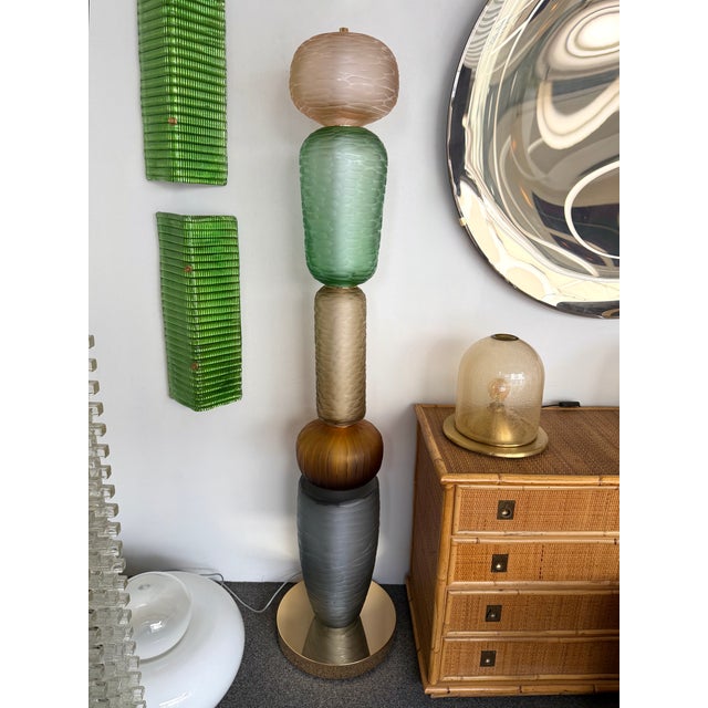 Large Totem floor lamp in brass, faceted handmade Murano glass, very thick and heavy glass, the highest Murano glass...
