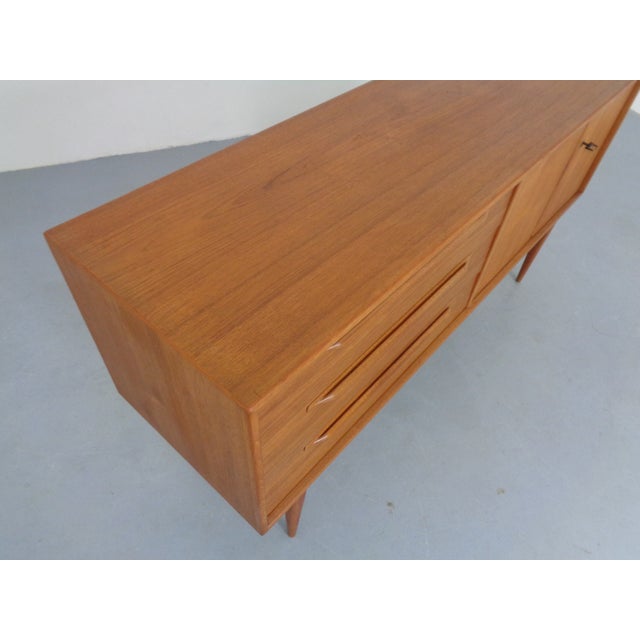 Small Teak Sideboard by Heinrich Riestenpatt for RT Möbel, 1960s For Sale - Image 16 of 18