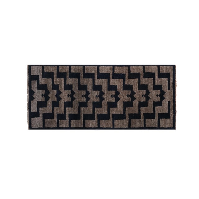 1980s Turkish Tulu Shaggy Rug 2'9'' X 6'4'' 33.5" x 77" / 85 x 195 Cm Hand with high quality pure wool Excellent condition...