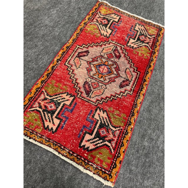 Turkish Yastik Rug 1'8" x 3'2" For Sale - Image 4 of 5