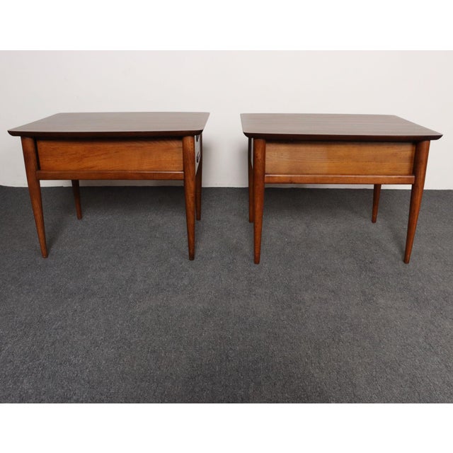 Wood Pair of Vintage Laminate and Walnut Single-Drawer Nightstands / End Tables by Lane For Sale - Image 7 of 18