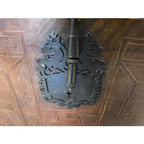Wood 17th Century Spanish Bargueño Cabinet with Secret Drawers and Marquetry, 1670 For Sale - Image 7 of 17