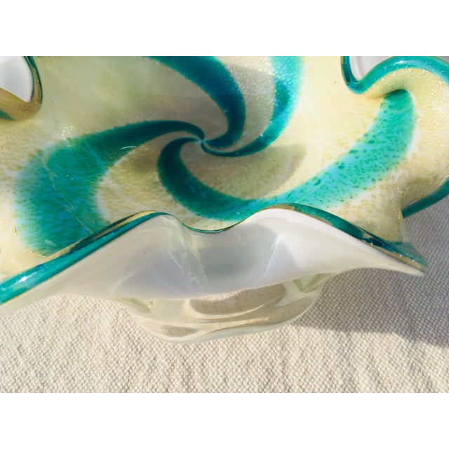 Green Vintage Alfredo Boggini Marano Green and White Swirled Italian Art Glass Bowl. For Sale - Image 8 of 11