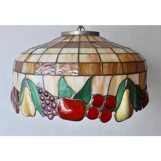 1970s Tiffany-Style Stained Glass Fruit Leaf Motif Pendant Hanging Light Fixture For Sale In Miami - Image 6 of 18