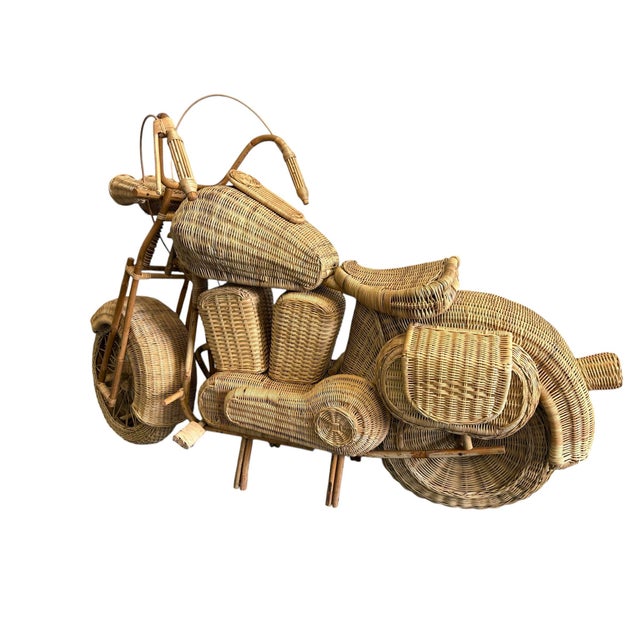 Vintage Wicker / Rattan Harley Davidson Motorcyle Life Size Statue For Sale In New York - Image 6 of 12