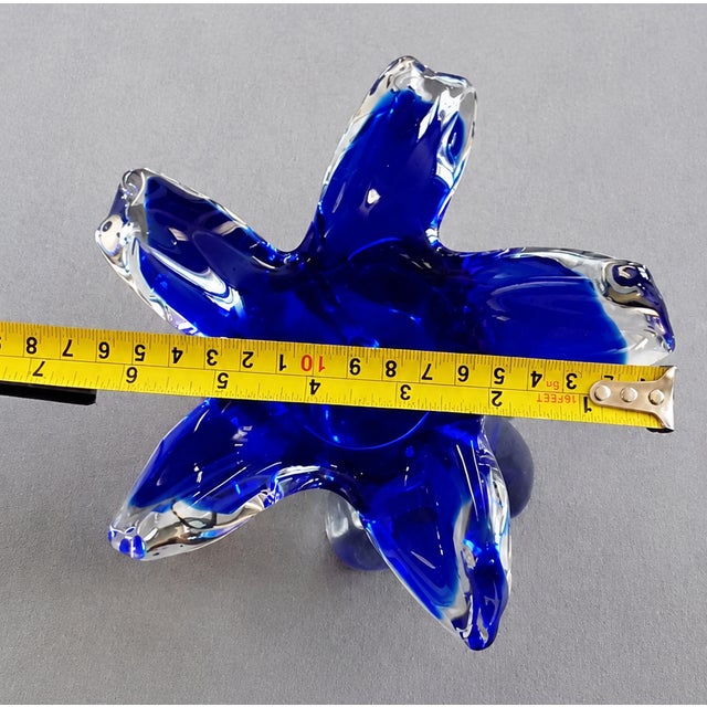 Mid-Century Modern Vintage Cobalt Blue Art Glass Vase Hand Blown Josef Hospodka Chribska Style Ruffled Centerpiece 7.5" For Sale - Image 3 of 5