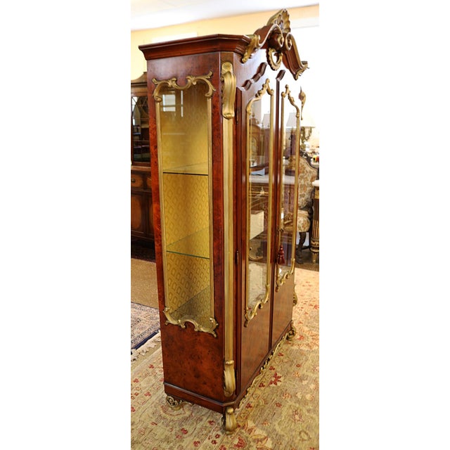 Late 20th Century Italian Rococo Style Burled Walnut & Gold Display ...