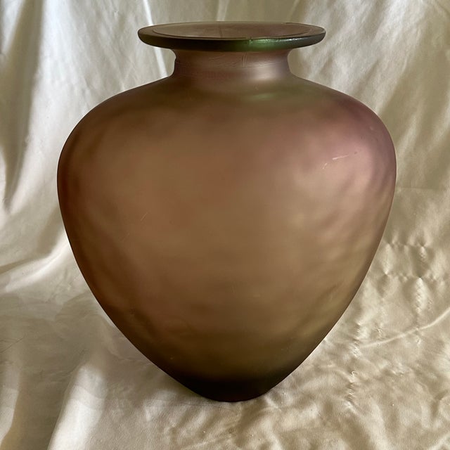 1990s 1990s Handblown Glass Dusty Purple, Gray Heart Shaped Floor Vase For Sale - Image 5 of 5