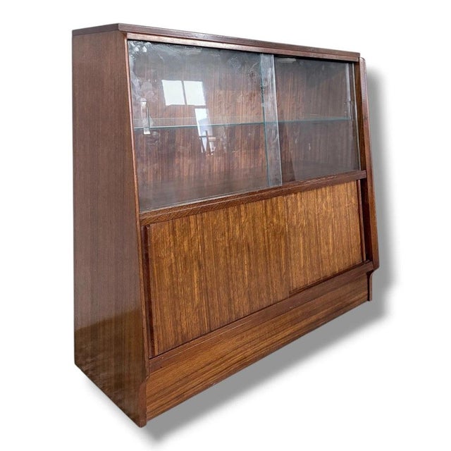 Mid-Century Sliding Door Display Bookcase with Adjustable Glass Shelves For Sale - Image 4 of 9