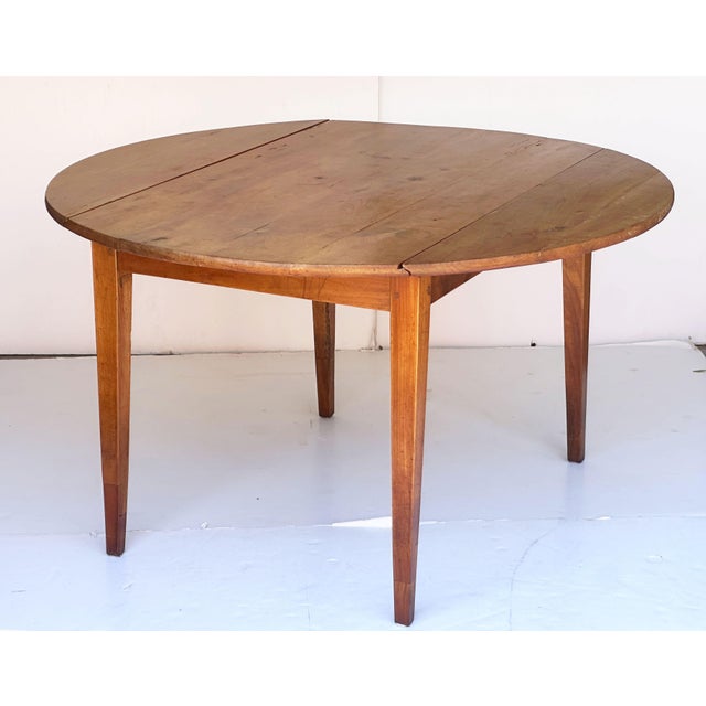 French Provincial Drop-Leaf Table of Cherrywood With Round Top For Sale - Image 10 of 18