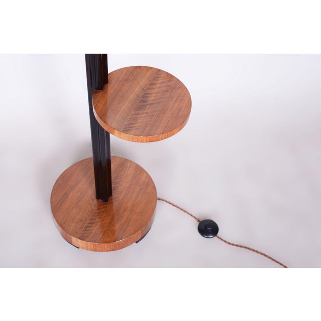 Art Deco Floor Lamp in Walnut and Oak attributed to Jindřich Halabala for Up Závody, Former Czechoslovakia, 1930s For Sale - Image 3 of 10