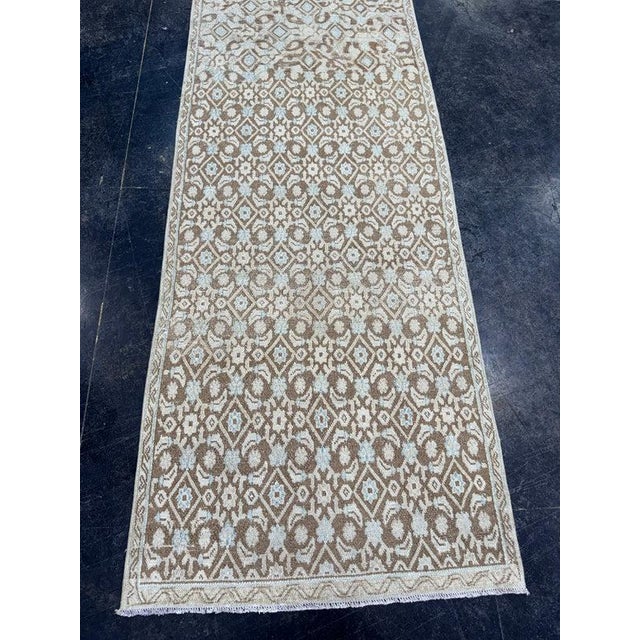 Turkish Vintage Rug 2'10" x 8'3" For Sale In Houston - Image 6 of 7